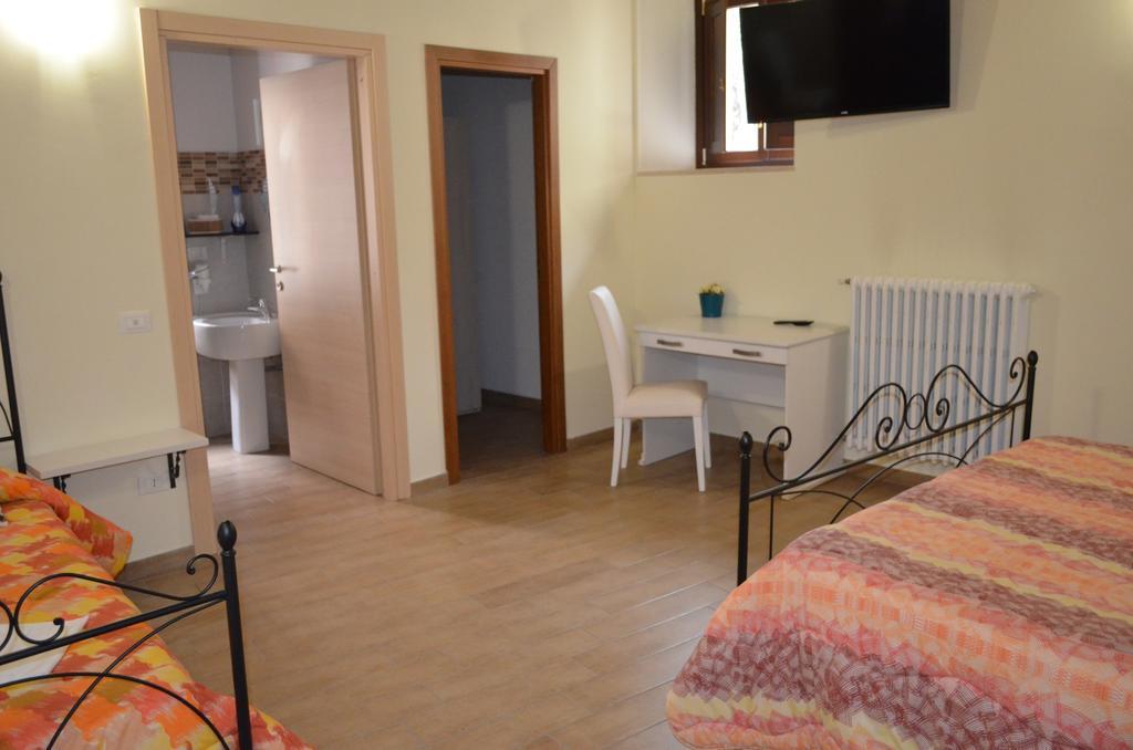 B&B Il Vicoletto L'Aquila Exterior photo